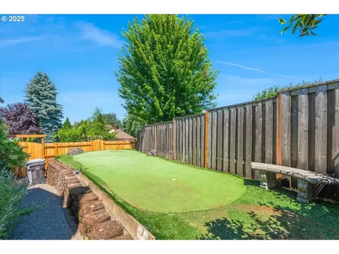 1851 Churchill Terrace West Linn OR 97068
