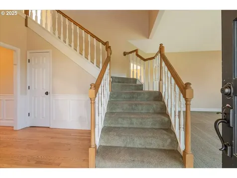 1851 Churchill Terrace West Linn OR 97068