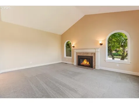 1851 Churchill Terrace West Linn OR 97068