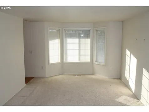 2120 NW Douglas Loop Camas WA 98607