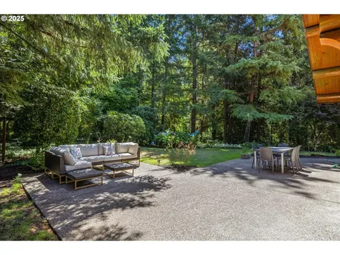 5240 NW Cornell Road Portland OR 97210