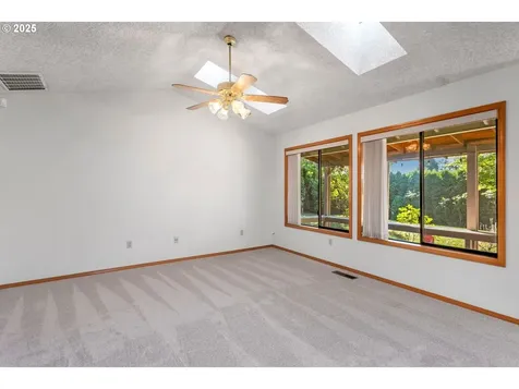 15003 SE Mcgillivray Boulevard Vancouver WA 98683