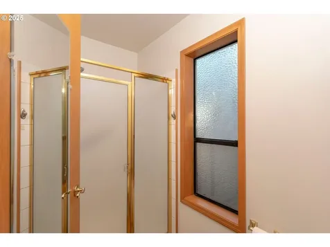 15003 SE Mcgillivray Boulevard Vancouver WA 98683
