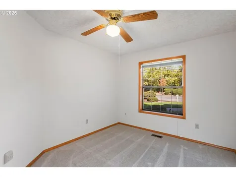 15003 SE Mcgillivray Boulevard Vancouver WA 98683