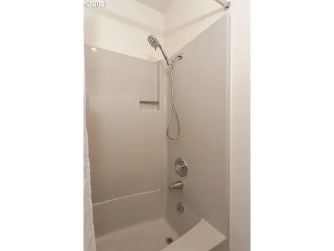 15003 SE Mcgillivray Boulevard Vancouver WA 98683
