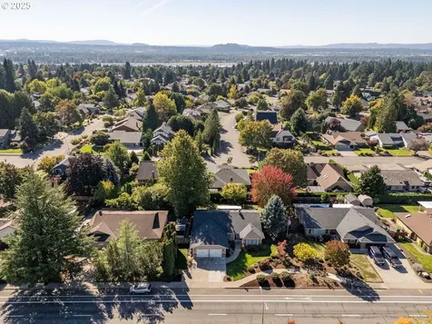 15003 SE Mcgillivray Boulevard Vancouver WA 98683