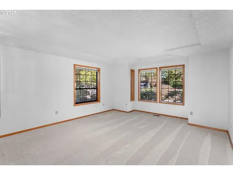 15003 SE Mcgillivray Boulevard Vancouver WA 98683