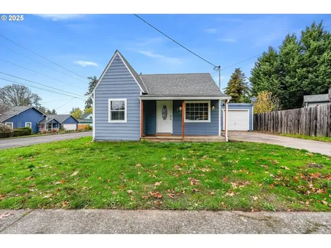 108 South Street Silverton OR 97381