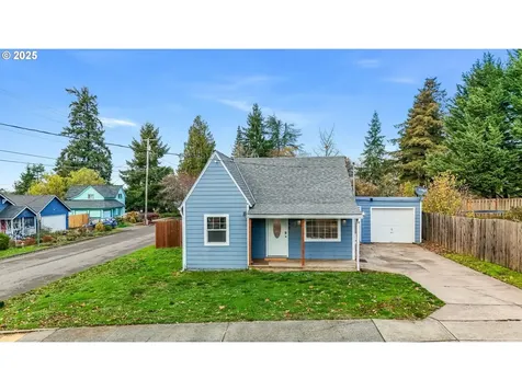 108 South Street Silverton OR 97381