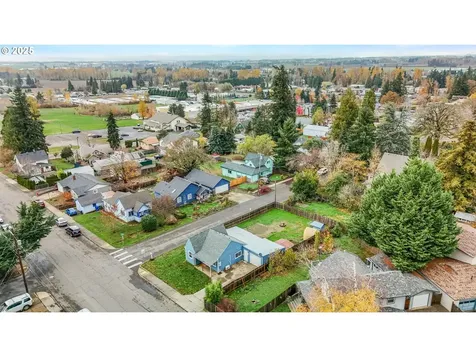 108 South Street Silverton OR 97381