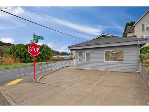 195 W Columbia River Highway Clatskanie OR 97016