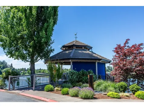 1875 Lake Cove Avenue Eugene OR 97408
