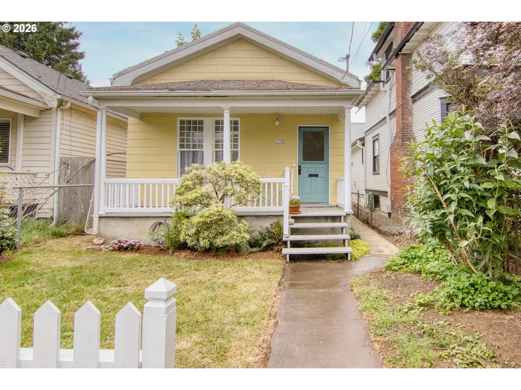 4030 SE Caruthers Street Portland OR 97214