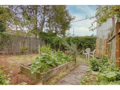 4030 SE Caruthers Street Portland OR 97214