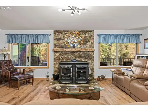 94442 Carlson Heights Lane North Bend OR 97459