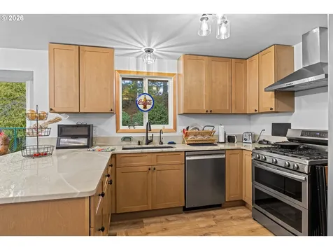 94442 Carlson Heights Lane North Bend OR 97459