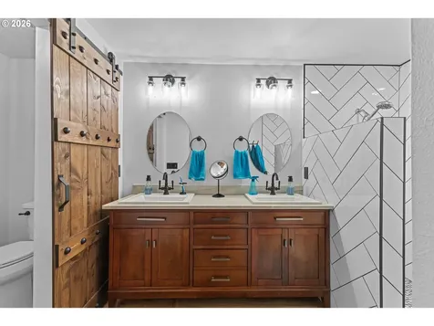 94442 Carlson Heights Lane North Bend OR 97459