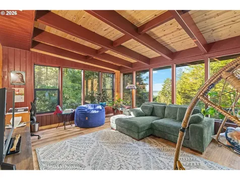 94442 Carlson Heights Lane North Bend OR 97459