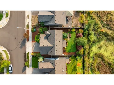 400 W Dixon Drive Newberg OR 97132