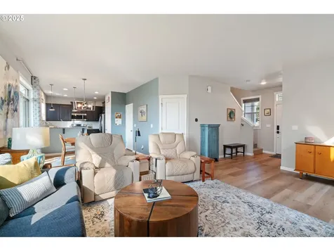 400 W Dixon Drive Newberg OR 97132