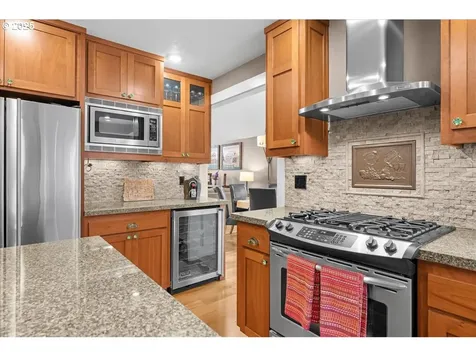 11900 SE Sunny Way Happy Valley OR 97086