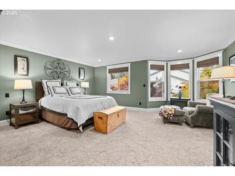 11900 SE Sunny Way Happy Valley OR 97086