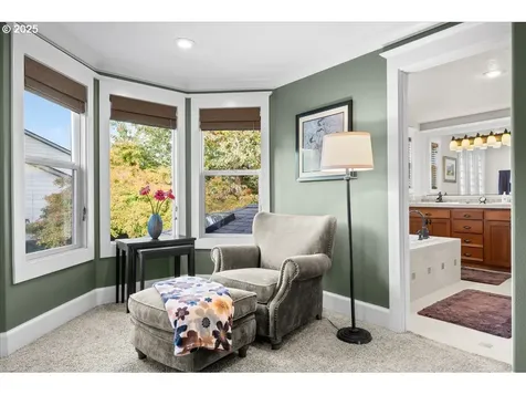 11900 SE Sunny Way Happy Valley OR 97086