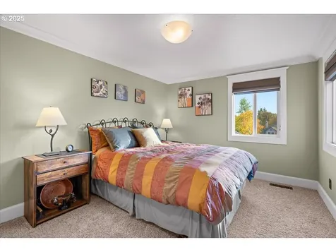 11900 SE Sunny Way Happy Valley OR 97086