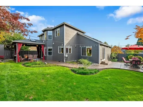 11900 SE Sunny Way Happy Valley OR 97086