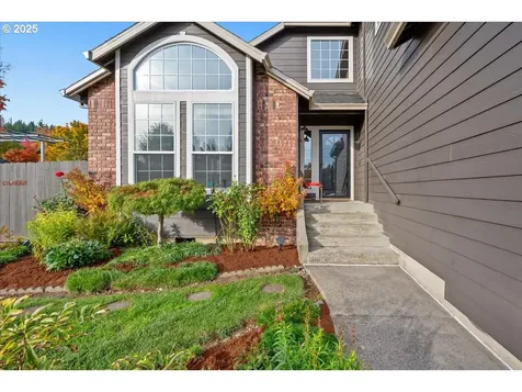 11900 SE Sunny Way Happy Valley OR 97086