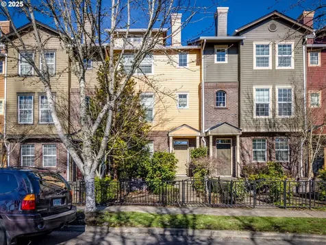 5825 NE Orenco Gardens Drive Hillsboro OR 97124