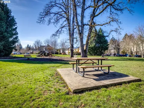 5825 NE Orenco Gardens Drive Hillsboro OR 97124