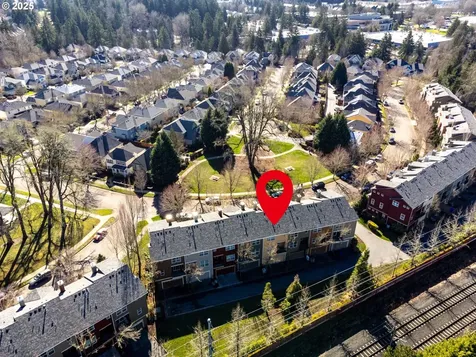 5825 NE Orenco Gardens Drive Hillsboro OR 97124