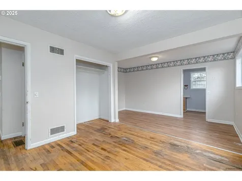1533 SW Fairview Avenue Dallas OR 97338
