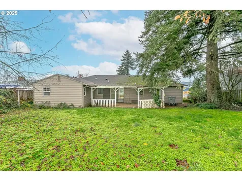 1533 SW Fairview Avenue Dallas OR 97338