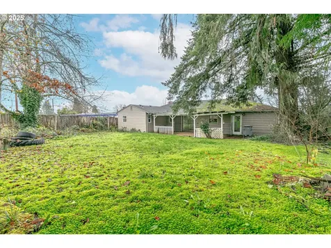 1533 SW Fairview Avenue Dallas OR 97338