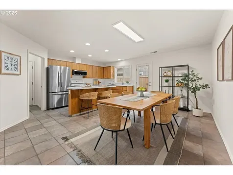 1123 Grant Street Oregon City OR 97045