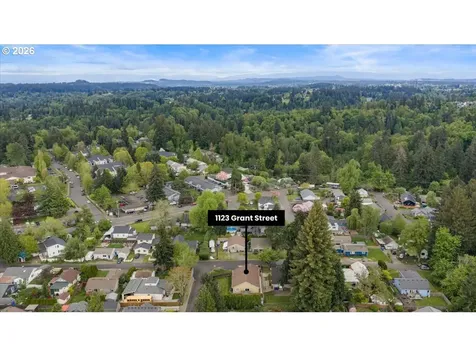 1123 Grant Street Oregon City OR 97045