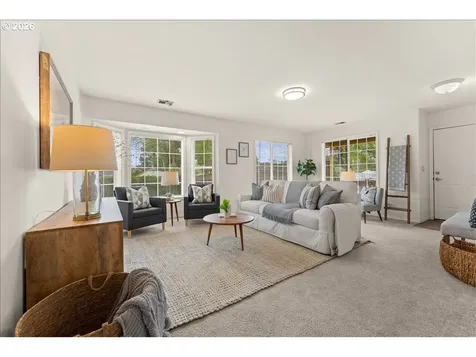 1123 Grant Street Oregon City OR 97045