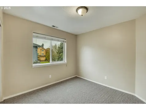 15529 NE Alton Street Portland OR 97230