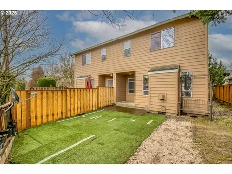 15529 NE Alton Street Portland OR 97230