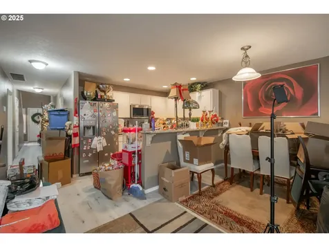 15529 NE Alton Street Portland OR 97230