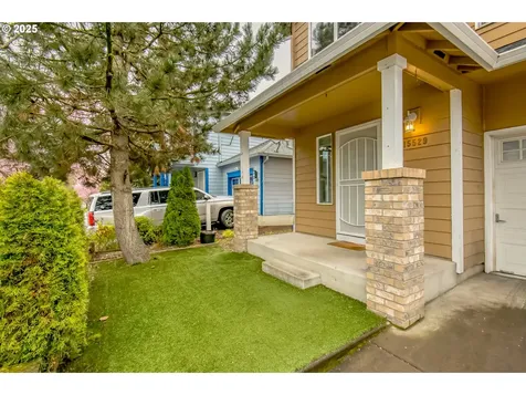 15529 NE Alton Street Portland OR 97230