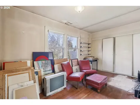 6310 SE 72nd Avenue Portland OR 97206