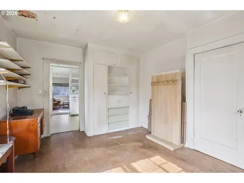 6310 SE 72nd Avenue Portland OR 97206