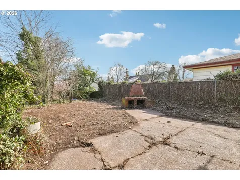 6310 SE 72nd Avenue Portland OR 97206