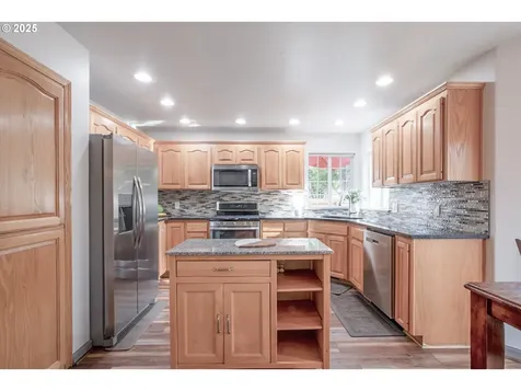 3534 Korbel Street Eugene OR 97404