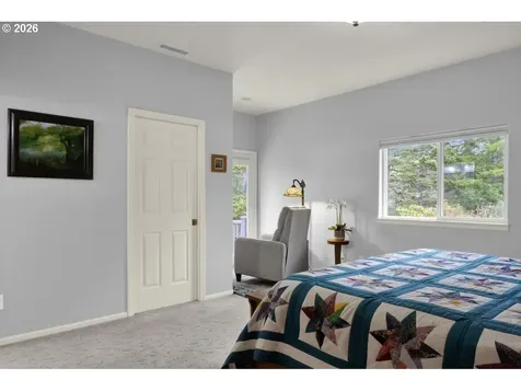 87997 Kelsie Way Florence OR 97439