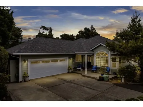 87997 Kelsie Way Florence OR 97439