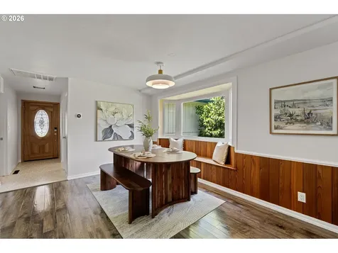 731 S River Road Cottage Grove OR 97424